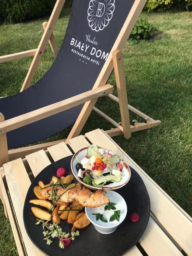 Bialy Dom Henlex Restauracja Hotel 3*